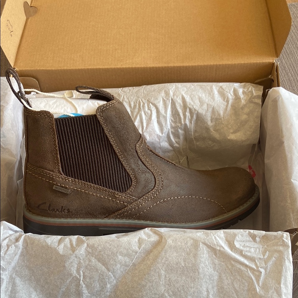 Clarks Brown morris Easy men’s Chelsea Leather Ankle Boots